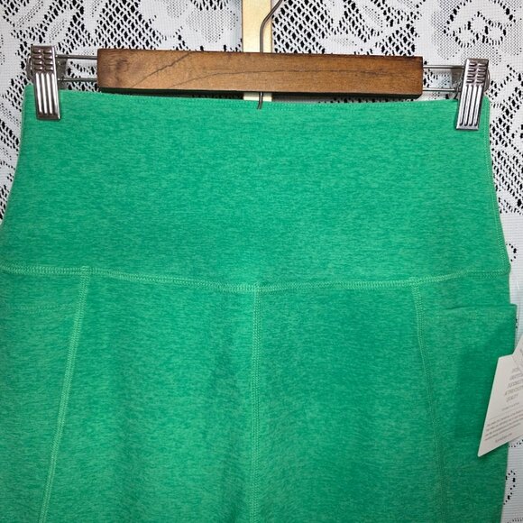 NWT Beyond Yoga Spacedye Walk and Talk Capri Leggings XL - Picture 3 of 14
